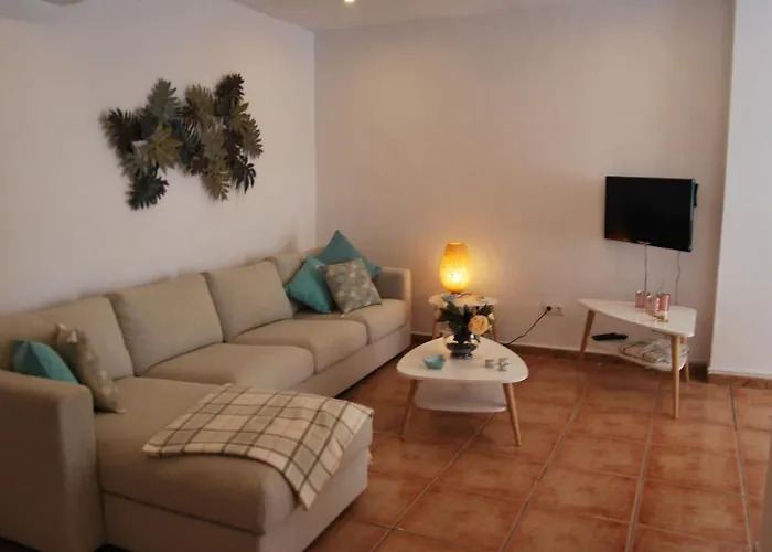 Ap309 - Colon Atico Нерха