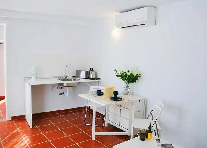 Ap309 - Colon Atico * Нерха